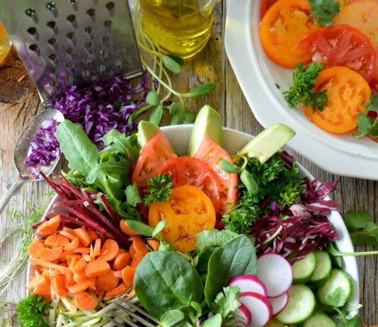 건강한 라이프스타일을 위한 다이어트와 운동: 신체와 마음을 위한 필수 조합